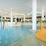 Ξενοδοχείο με διαμερίσματα Polanki Aqua - Aquapark, Free Parking, M&m