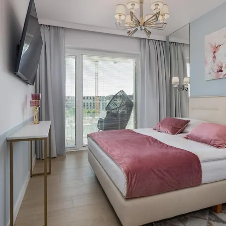 Polanki Aqua - Aquapark, Free Parking, M&m 코워브제크