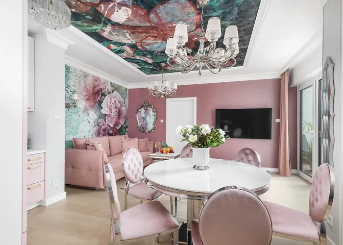 Polanki Aqua - Aquapark, Free Parking, M&m 코워브제크