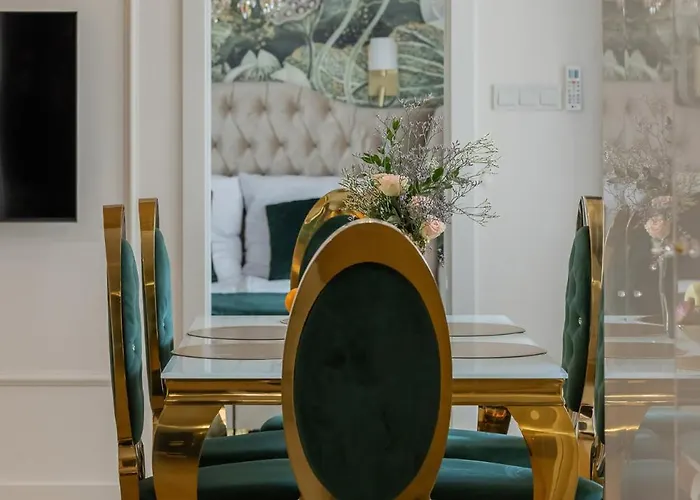 Polanki Aqua - Aquapark, Free Parking, M&m 코워브제크